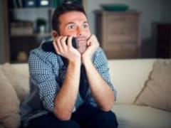 Ученые: просмотр сериалов вызывает хроническую усталость