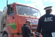  A blatant fact beyond reason . In Serov, Kuyvashev's and EP's stolen agitation was attempted to be destroyed in a concr
