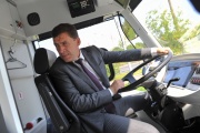 Kuyvashev in Minsk arranged test drive for electric bus and invited Belarusians to produce them in the Urals