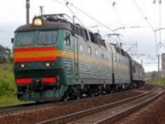 На Харьковщине поезд насмерть сбил мужчину