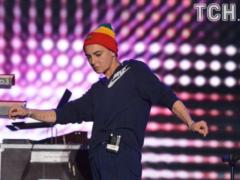 Заїдь мені, бос: Шинейд О Коннор публічно запропонувала секс відомому коміку
