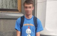 Detained hooligan who wrote a curse on the window Rada