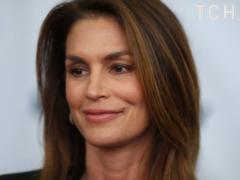 Cindy Crawford reincarnated in Marilyn Monroe for a new project