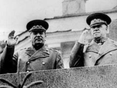 В Одессе расправились с бюстом кровавого сталинского маршала