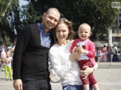 От мала до велика: 20 фотографий патриотичных запорожцев