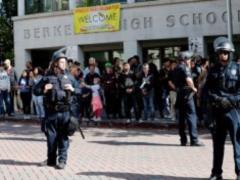 У Каліфорнії відбулися зіткнення  правих і лівих 