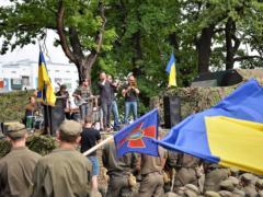  Папа Карло  и Сергей Жадан подарили праздник харьковским гвардейцам