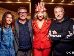 Осадча в яскраво-червоному костюмі і Матвієнко в джинсі оцінили фільм з Дзідзьо