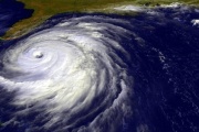 ЗМІ повідомили про зростання числа жертв урагану  Харві 