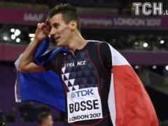 World Champion in Athletics brutally beat unknown