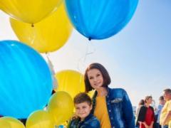 Leading TSN took the children to school: stellar mothers showed photos from the holiday