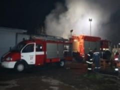 В Киеве подожгли склад