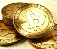 Курс биткоина 7 сентября медленно ползет вверх