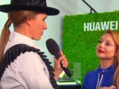 Тіна Кароль зізналася, що у неї в гардеробі є панчохи від українського виробника