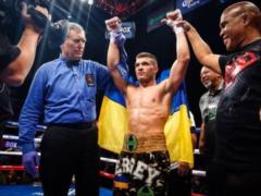 Украинский боксер Деревянченко возглавил рейтинг IBF