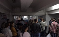 В Киеве закрыли  синюю  ветку метро