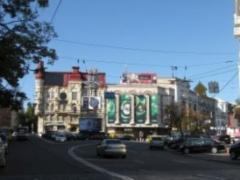 На вулиці Льва Толстого закриють рух