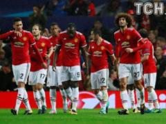  Manchester United  in a spectacular match beat  Basel , the unexpected victory of CSKA against  Benfica 
