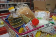 Мінімальний набір продуктів в Росії продовжив дешевшати