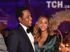 Beyonce is the first to come out after the birth of twins