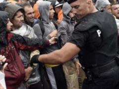  Schengen  is bursting at the seams