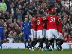  Manchester United  thanks to an incredible ending defeated  Everton 