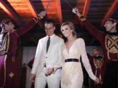 Skichko was shocked by an unexpected musical gift from friends at the wedding
