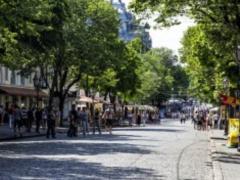 In Odessa,  mined  the central street