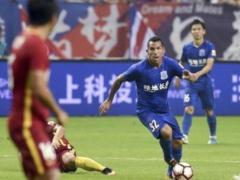 Star footballer who acts in China, criticized the local championship