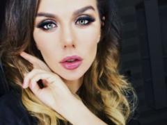 Lonely Sedokova released a song about  naive fools 