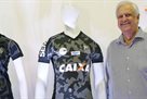 Santos presented the  military  form