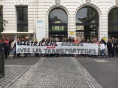 У Франції почалися протести через проводяться Макрона реформ - ФОТО,