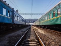  Укрзалізниця  змушена змінити маршрути через вибухи в Калинівці