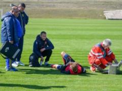 In the match of the Second League of the championship of Ukraine, the football player suffered a terrible trauma