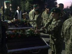 Луганские пограничники попрощались с погибшими побратимами