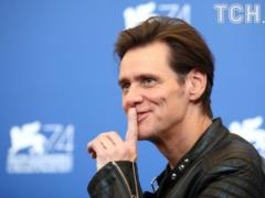 The media published a note of the deceased ex-girlfriend Jim Carrey with accusations of the actor