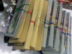 On Khmelnytsky the head of the state enterprise was caught on a bribe of 1,500. dollars
