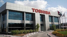 Toshiba will buy shares of the bankrupt  daughter  for 522 million dollars