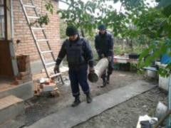 In Kalinovka, rescuers discovered about a thousand explosive items