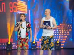 Зірка  Кварталу 95  Казанін розповів, як уникає конфліктів з російськими родичами