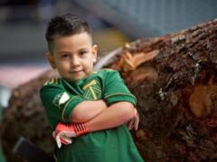 The American football club has made the captain of the boy who is sick of a cancer