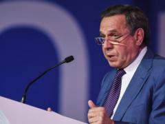 Новосибірський губернатор раптово звільнився