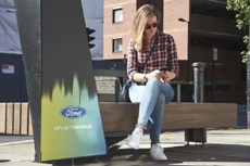 В Лондоне появятся «умные» скамейки Ford