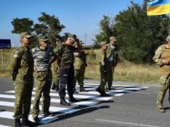 Украинские националисты маршируют в Крым
