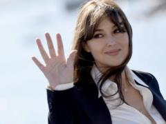 Девушкой Бонда станет престарелая красотка