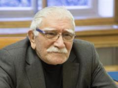  Не пускают даже близких . Сестра Джигарханяна рассказала о причинах пропажи актера