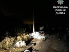 В Днепре водитель, убегая от полиции, устроил ДТП