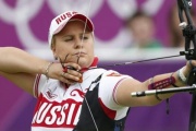 Ксения Перова из Лесного стала первой российской чемпионкой мира в стрельбе из классического лука