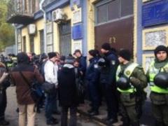 Убытки от погрома в столичном Святошинском суд составляют более 500 тысяч гривен