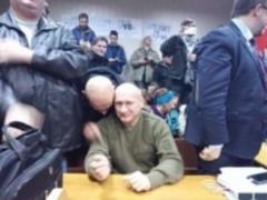 Суд отправил Коханивского под домашний арест и обязали носить браслет